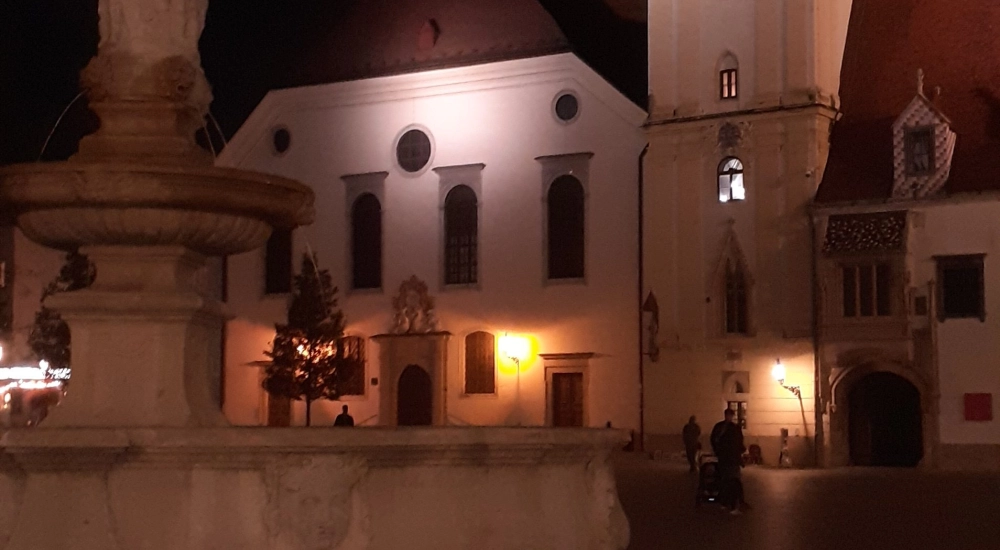 The Greatest Christmas Markets of Central Europe by train